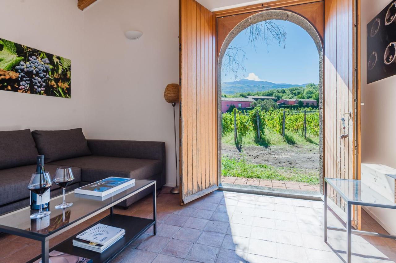 Terrazze Dell'Etna - Country Rooms And Apartments 兰达佐 外观 照片