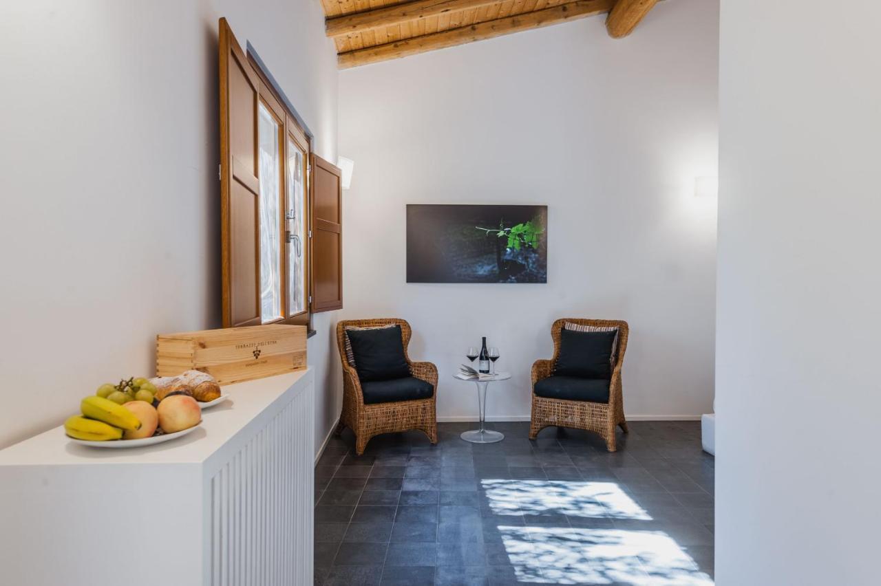 Terrazze Dell'Etna - Country Rooms And Apartments 兰达佐 外观 照片