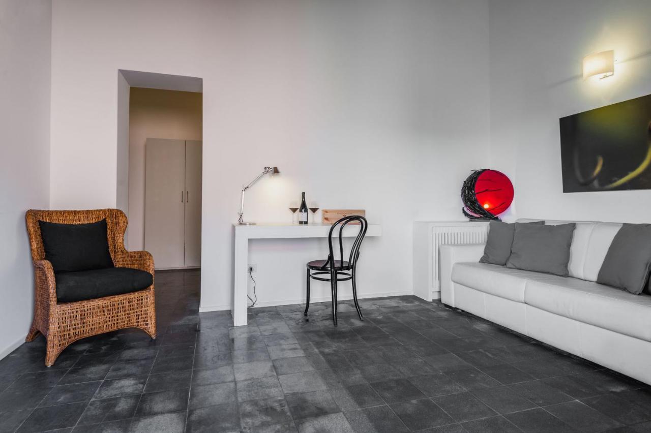 Terrazze Dell'Etna - Country Rooms And Apartments 兰达佐 外观 照片