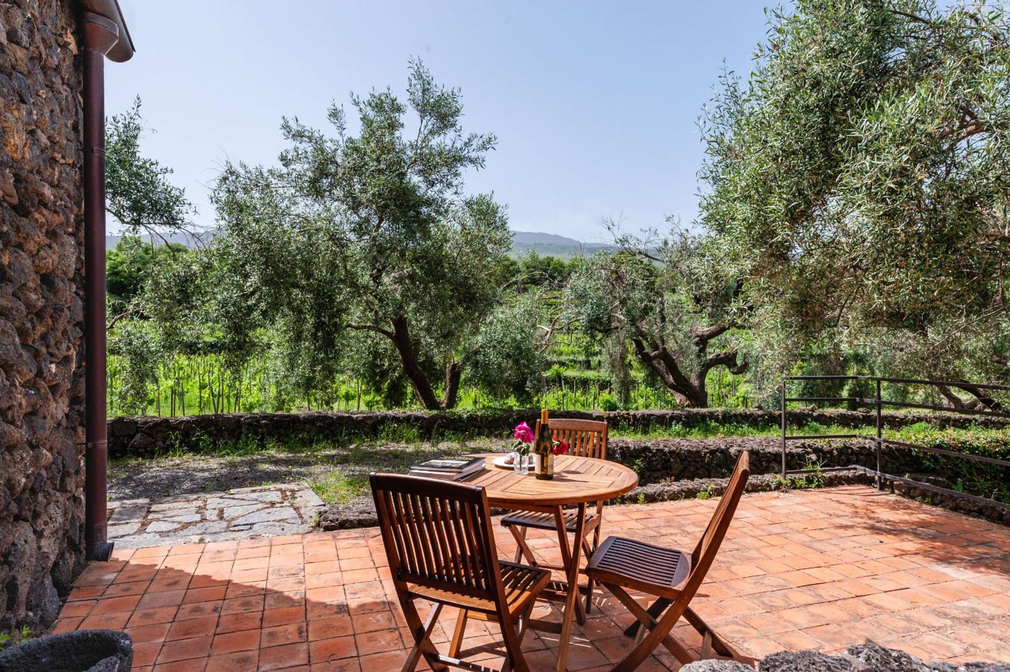 Terrazze Dell'Etna - Country Rooms And Apartments 兰达佐 外观 照片